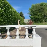 Ivy Lane